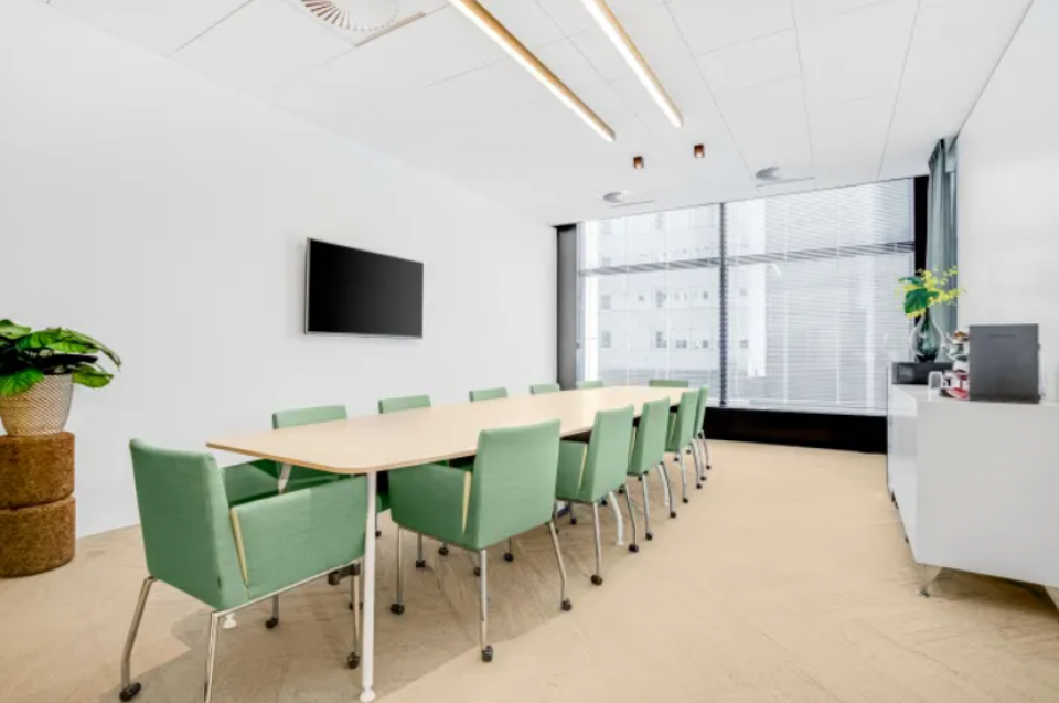 Grosser Besprechungsraum